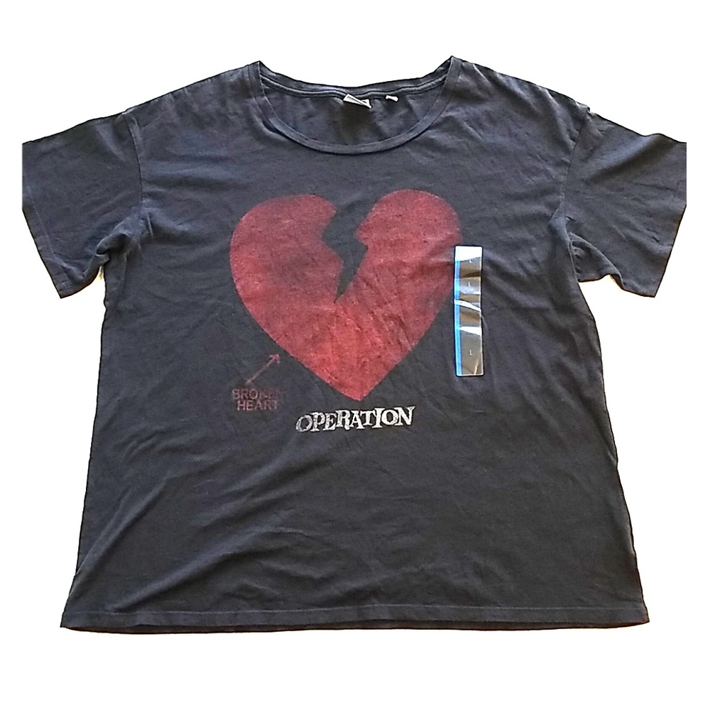 Junk Food Operation Broken Heart Shirt Size L